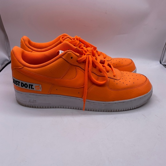 Nike Air Force 1 AF1 Mens 18 Low Top Sneakers Total Orange Neon BQ5360-800 - Picture 3 of 12